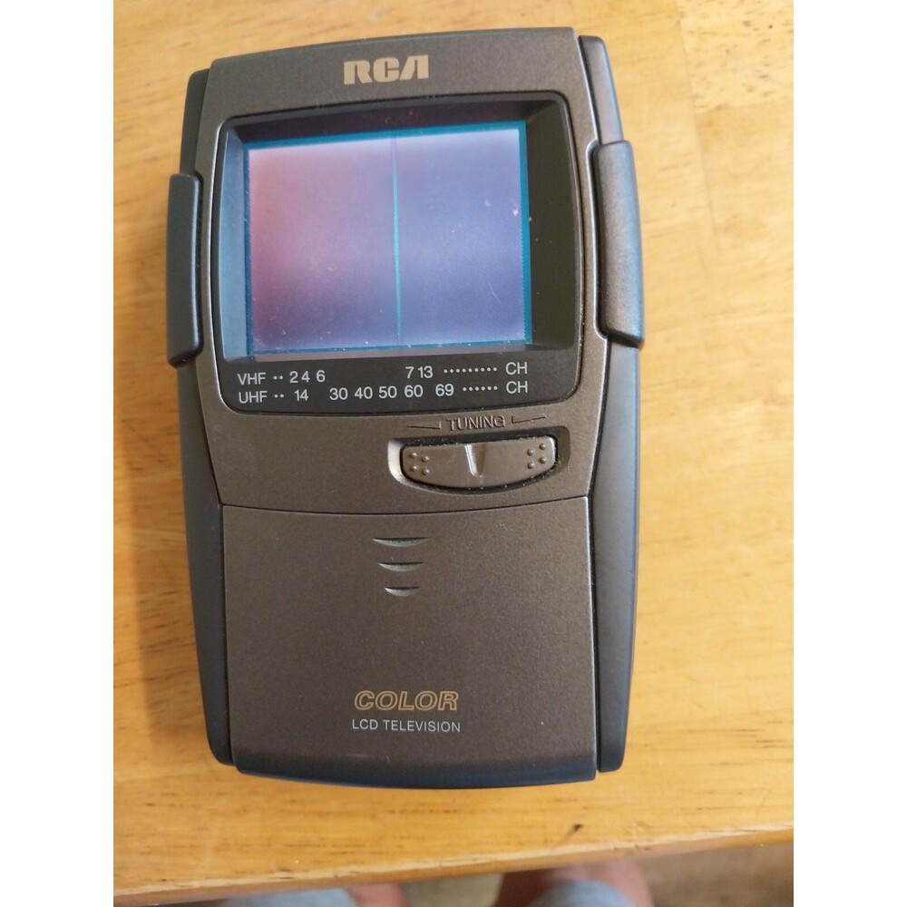 RCA LCD Color TV Cat 16-3050 Portable